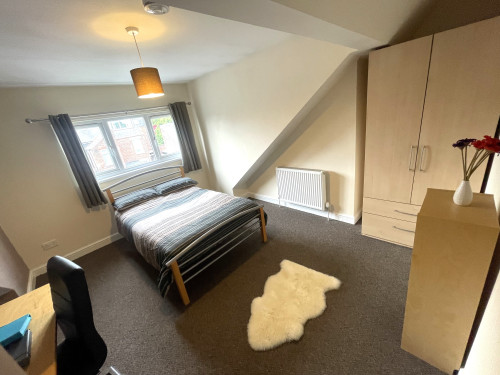 Bedroom 5 at 10 Denham Road